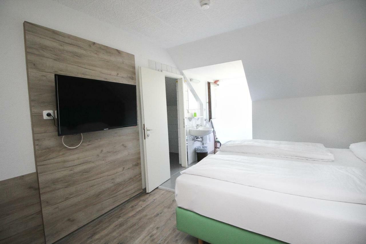 מינכן Hotel Pension Koeberl מראה חיצוני תמונה